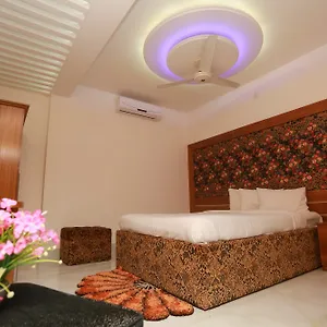 https://nagar-valley-hotel-ltd.hotels-in-dhaka.com